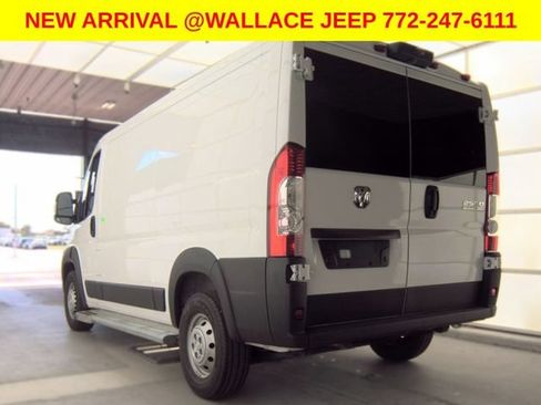 Used 2025 RAM ProMaster 2500 w/ U-Haul Equipment Group FWD image 4