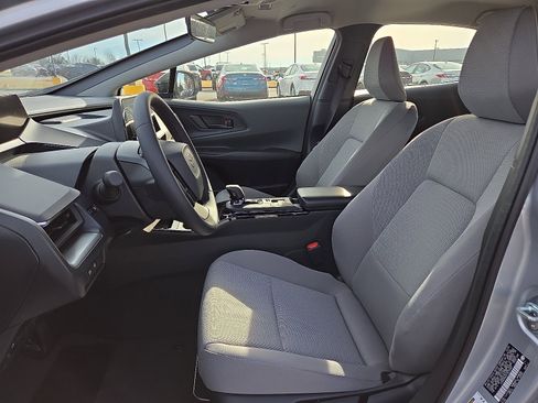 New 2026 Toyota Prius LE image 9