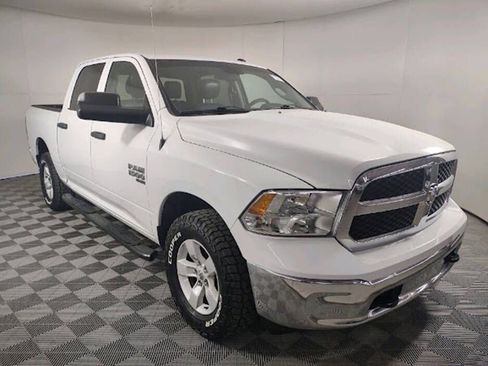 Used 2022 RAM 1500 Tradesman w/ Chrome Appearance Group image 6