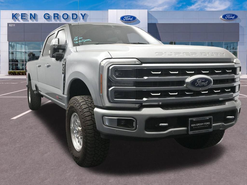 Used 2023 Ford F350 Platinum AWD/4WD image 21