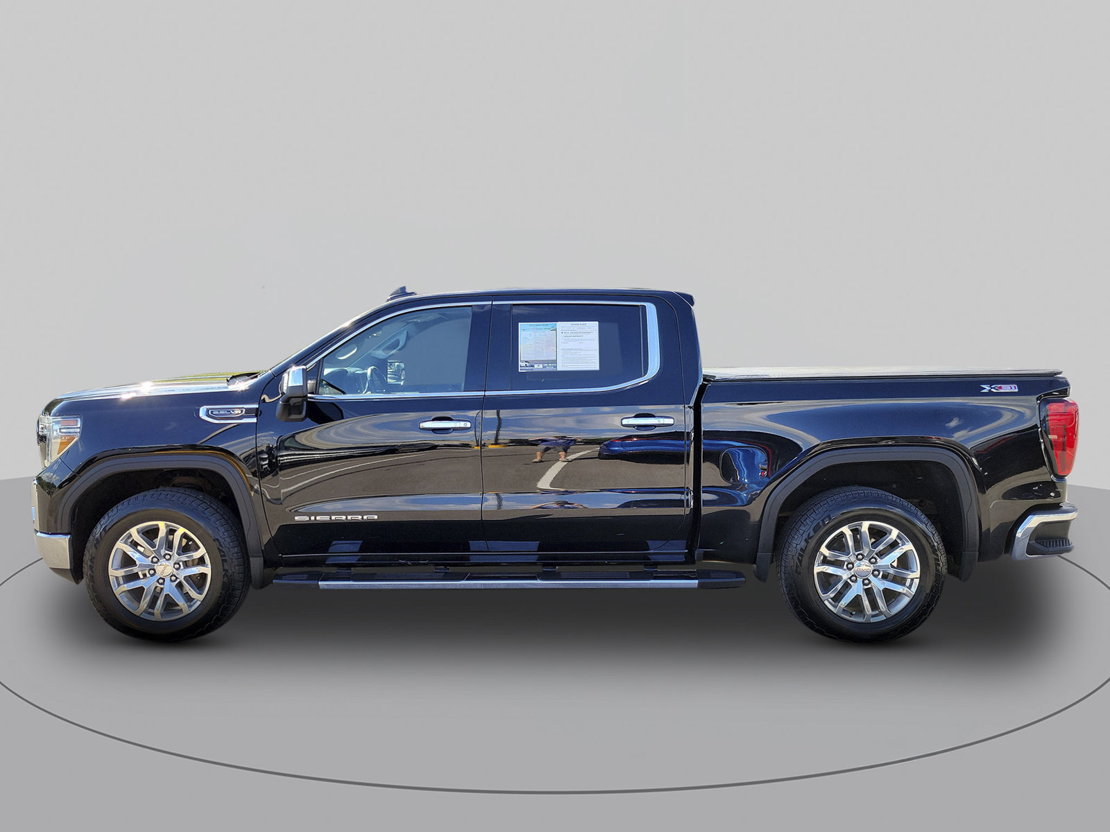 Used 2019 GMC Sierra 1500 SLT w/ SLT Premium Plus Package AWD/4WD image 6