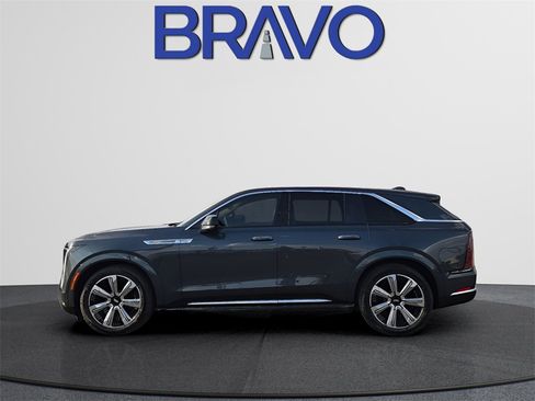 New 2026 Cadillac Escalade IQ Luxury 1 w/ LPO, Floor Liner Package image 6