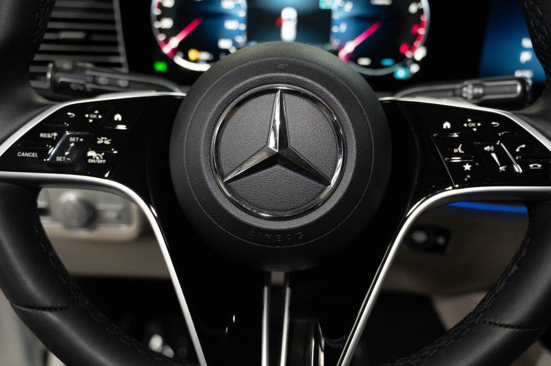 Certified 2026 Mercedes-Benz GLE 450 4MATIC image 24