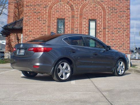 Used 2014 Acura ILX w/ Premium Package image 3