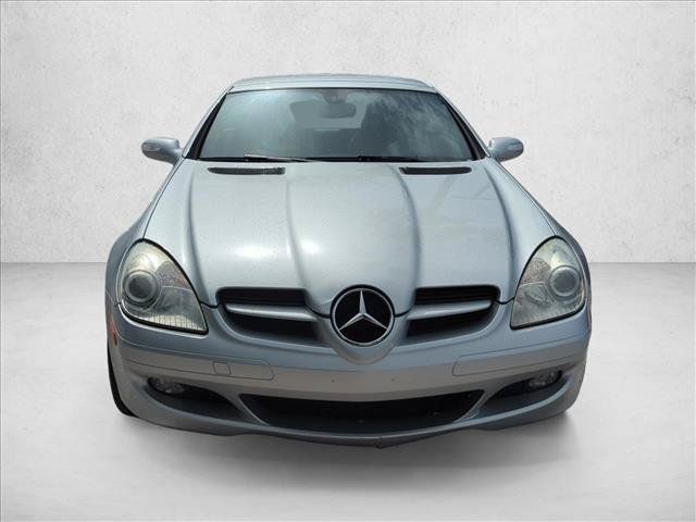 Used 2005 Mercedes-Benz SLK 350 image 2
