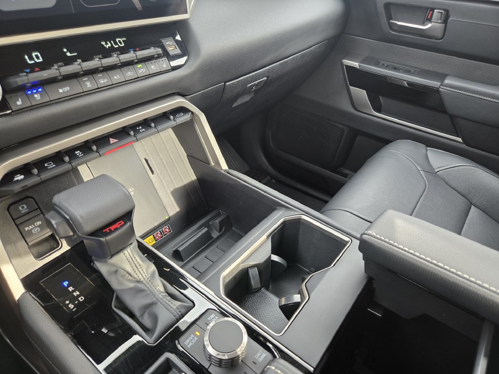 Used 2026 Toyota Tundra Limited AWD/4WD image 23