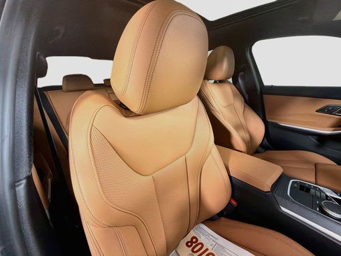 New 2026 BMW 330i xDrive Sedan w/ Premium Package AWD/4WD image 27