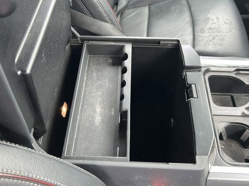 Used 2024 Ford F350 Lariat image 20