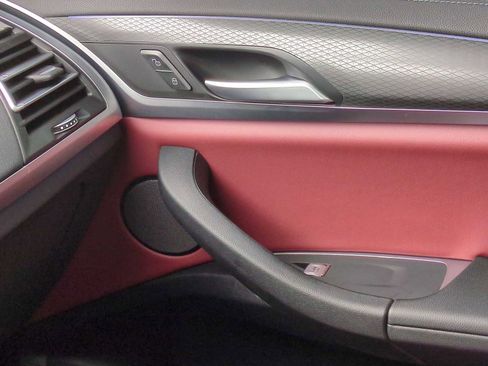 Certified 2024 BMW X3 M40i image 40