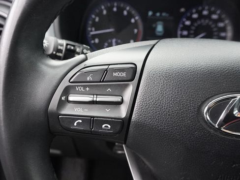 Used 2018 Hyundai Kona SEL w/ SEL Tech Package 02 AWD/4WD image 44