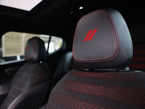 Used 2024 Dodge Hornet R/T Plus AWD/4WD image 18