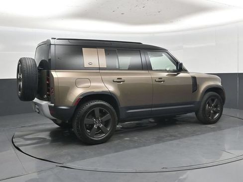 Used 2020 Land Rover Defender 110 SE AWD/4WD image 34