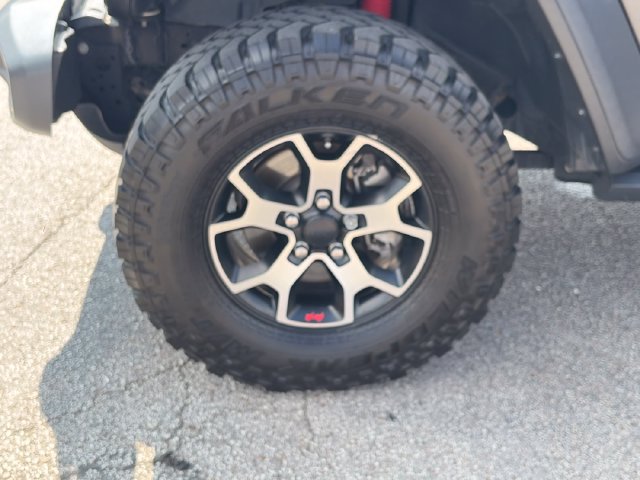 Used 2020 Jeep Wrangler Unlimited Rubicon w/ Cold Weather Group AWD/4WD image 25