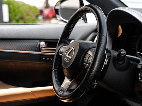 Used 2018 Lexus GS 350 F Sport RWD image 17