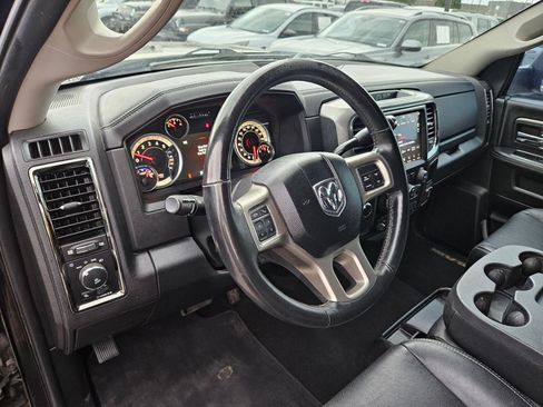 Used 2018 RAM 2500 Laramie w/ Sport Appearance Group AWD/4WD image 16