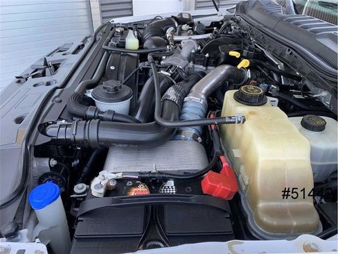Used 2019 Ford F550 4x4 Crew Cab Super Duty image 11
