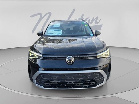 Used 2026 Volkswagen Taos S FWD image 2
