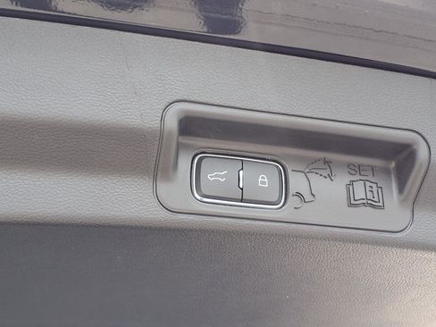 Used 2026 Ford Explorer ST w/ Sun And Sound Package AWD/4WD image 9