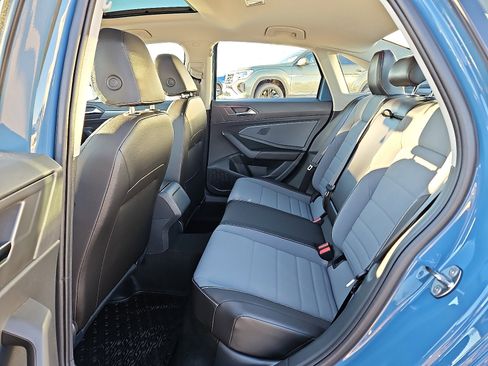 New 2026 Volkswagen Jetta SE image 9