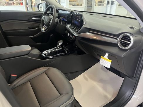 New 2026 Chevrolet Trax ACTIV w/ Driver Confidence Package image 21