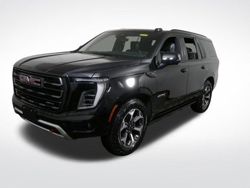 Used 2025 GMC Yukon AT4 Ultimate AWD/4WD image 10