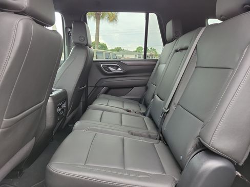 Used 2024 Chevrolet Tahoe Z71 AWD/4WD image 16