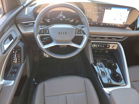 Certified 2025 Audi Q5 Premium Plus w/ Premium Plus image 21