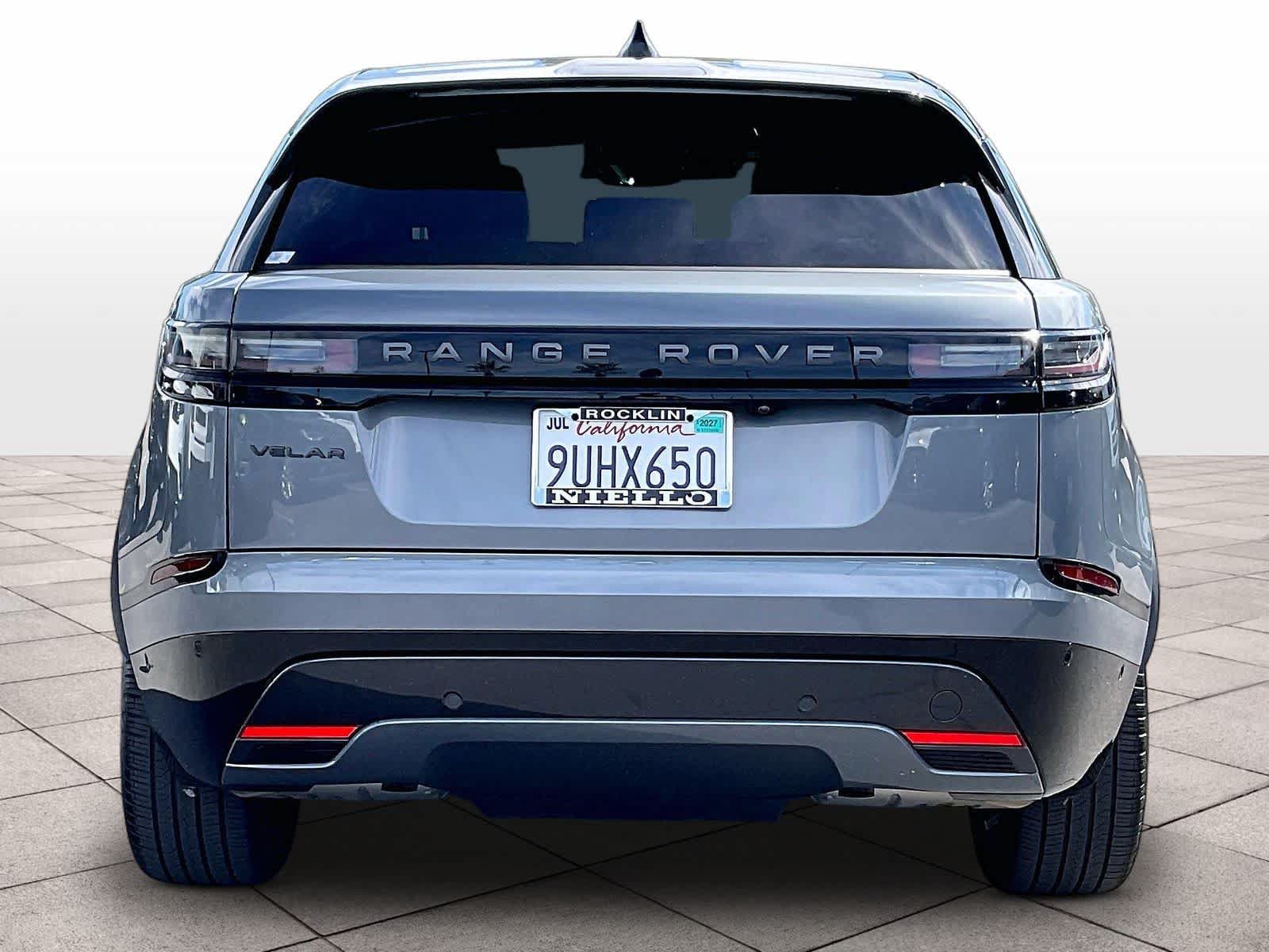 Used 2026 Land Rover Range Rover Velar Dynamic SE AWD/4WD image 4
