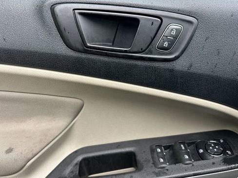 Used 2020 Ford EcoSport S image 7