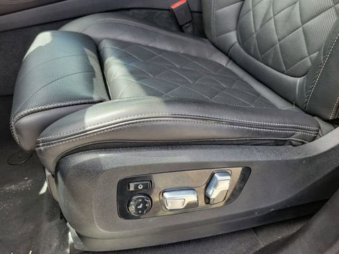 Used 2024 BMW X5 xDrive40i w/ Premium Package image 18