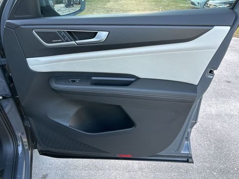 New 2026 Volkswagen Atlas Cross Sport SEL Premium R-Line image 43