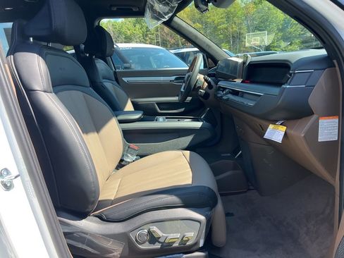 New 2026 Kia EV9 GT-Line AWD/4WD image 14