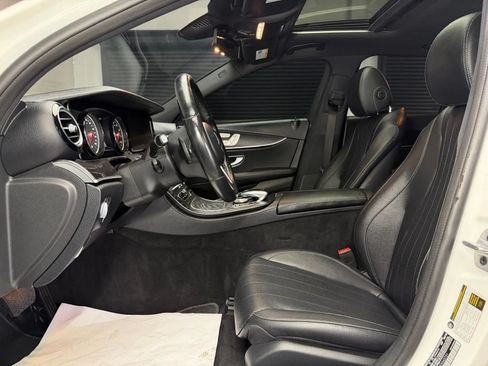 Used 2019 Mercedes-Benz E 300 image 29