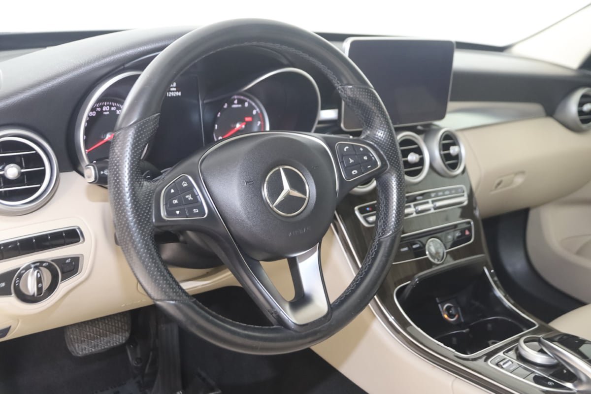 Used 2015 Mercedes-Benz C 300 4MATIC Sedan image 6
