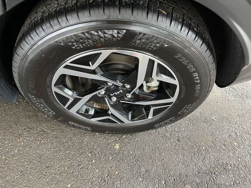 Used 2025 Kia Sportage LX image 30