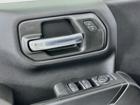 Used 2025 Chevrolet Silverado 1500 Custom AWD/4WD image 15