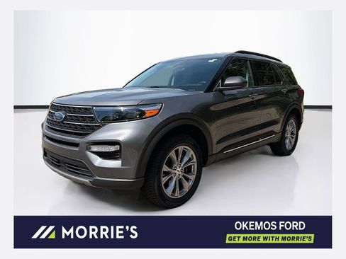 Certified 2023 Ford Explorer XLT w/ Equipment Group 202A AWD/4WD image 1