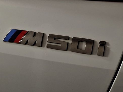 Used 2021 BMW X6 M50i w/ Executive Package image 32