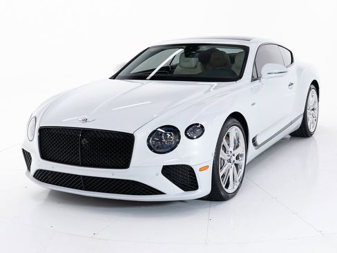 Used 2024 Bentley Continental GT AWD/4WD image 1