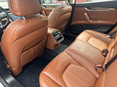 Used 2018 Maserati Quattroporte S GranLusso Q4 AWD/4WD image 10