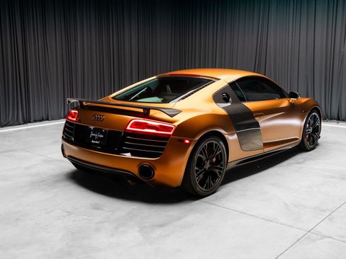 Used 2014 Audi R8 V10 plus AWD/4WD image 3