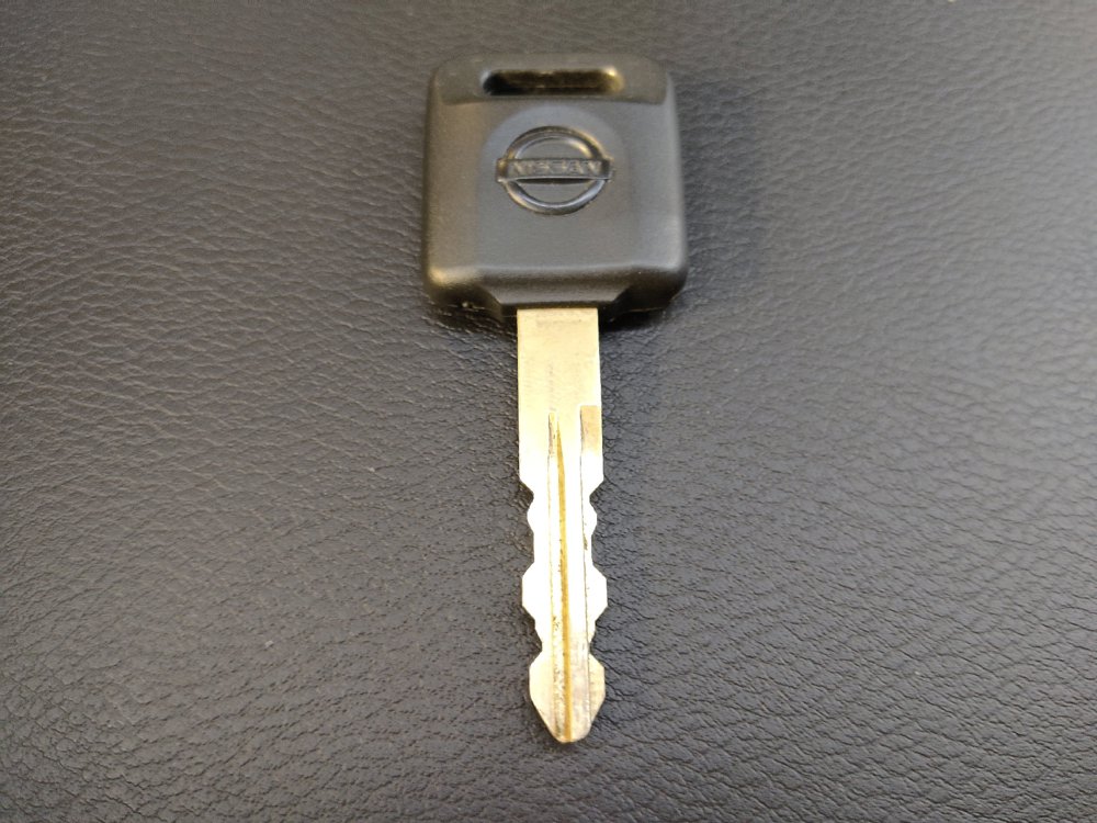 Used 2025 Nissan Versa S w/ Trunk Package FWD image 32