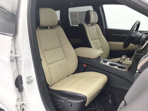 Used 2017 Jeep Grand Cherokee Limited 75th Anniversary AWD/4WD image 17