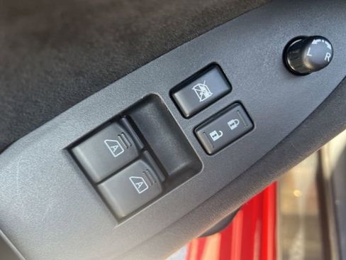 Used 2025 Nissan Z NISMO w/ Floor Mat Package image 15