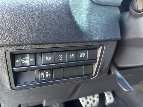 Used 2022 Toyota Tundra SR5 w/ TRD Off-Road Package AWD/4WD image 17