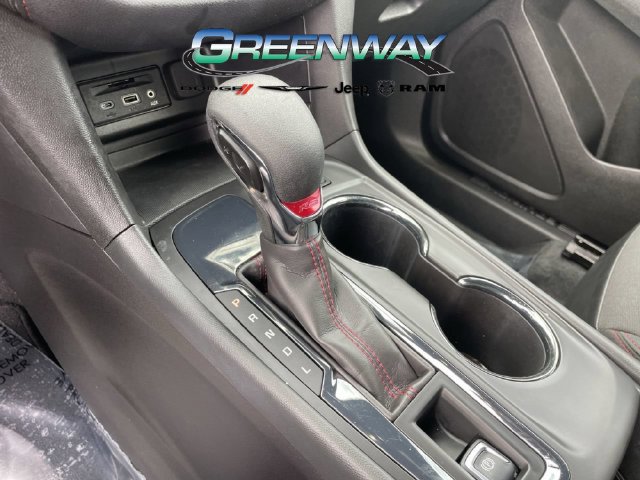 Used 2024 Chevrolet Equinox RS FWD image 23
