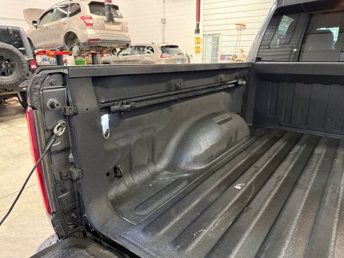 Used 2019 RAM 1500 Big Horn image 27