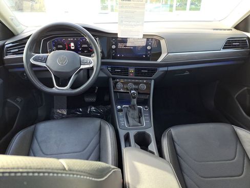 Used 2022 Volkswagen Jetta SEL image 9