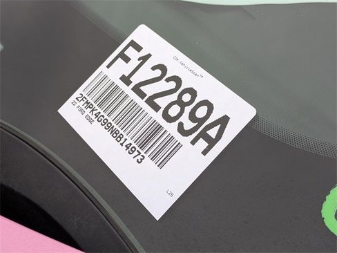 Used 2022 Ford Edge SE image 32