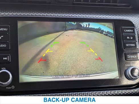 Used 2021 Nissan Kicks SV image 18